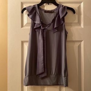 Limited sleeveless top